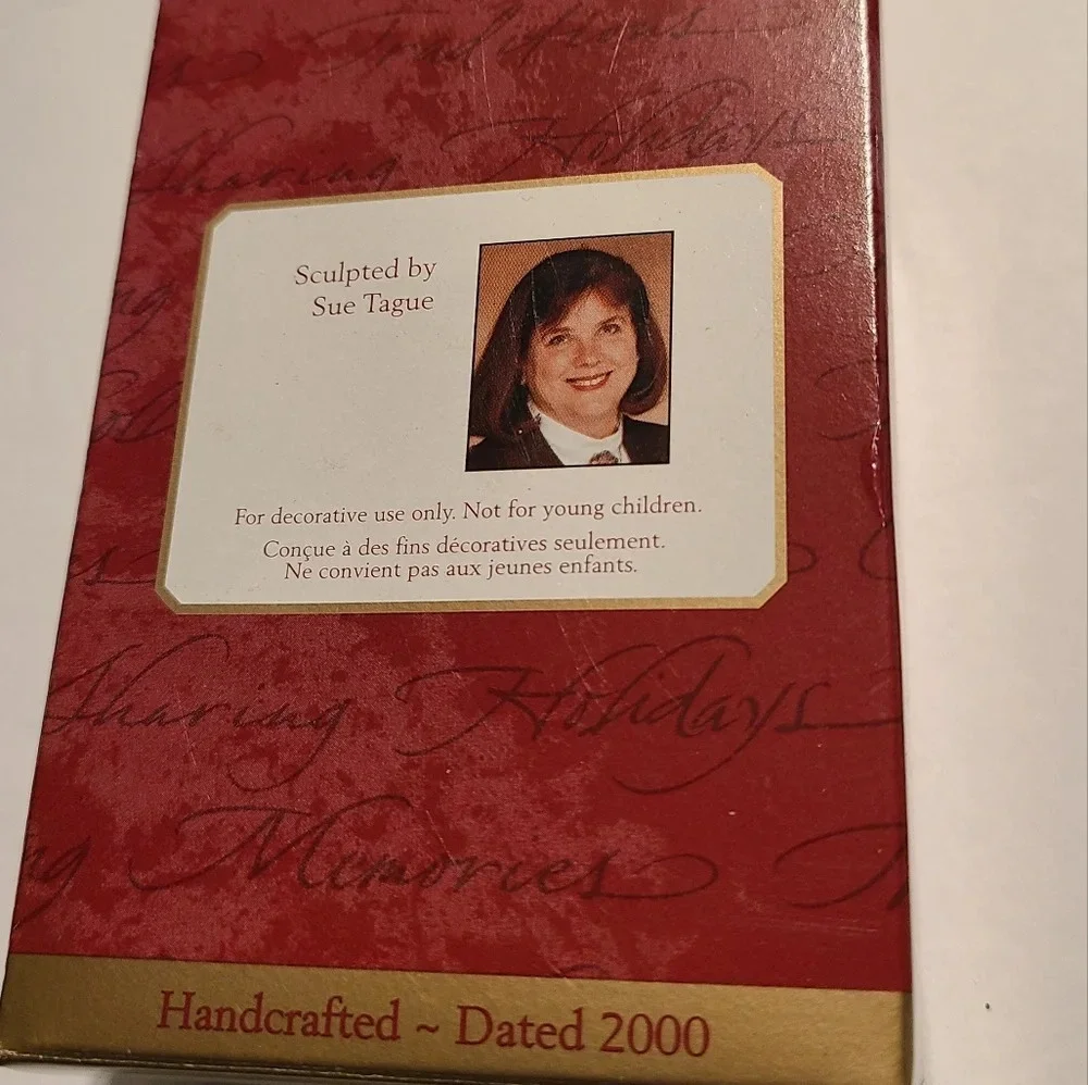 Hallmark keepsake ornament Goodchild  2000
